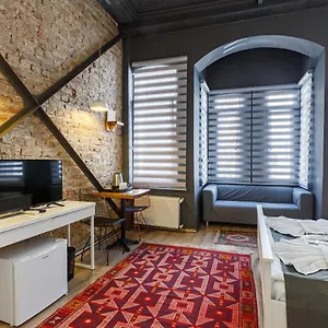 3* Hotel Miro Mansion Old